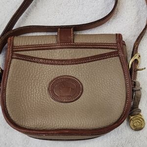 Dooney & Bourke WomensTan Leather Crossbody Bag Preowned